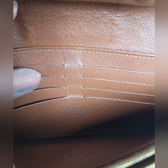 Louis Vuitton Monogram Canvas Boetie Wallet - Picture 14 of 17